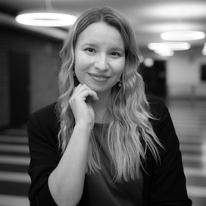 Henkilön kasvokuva Tiia Hartikainen